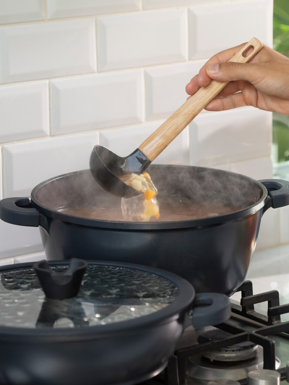 Ultimate PRO Non-Stick Pot 11" | 6.6 qt | With Lid
