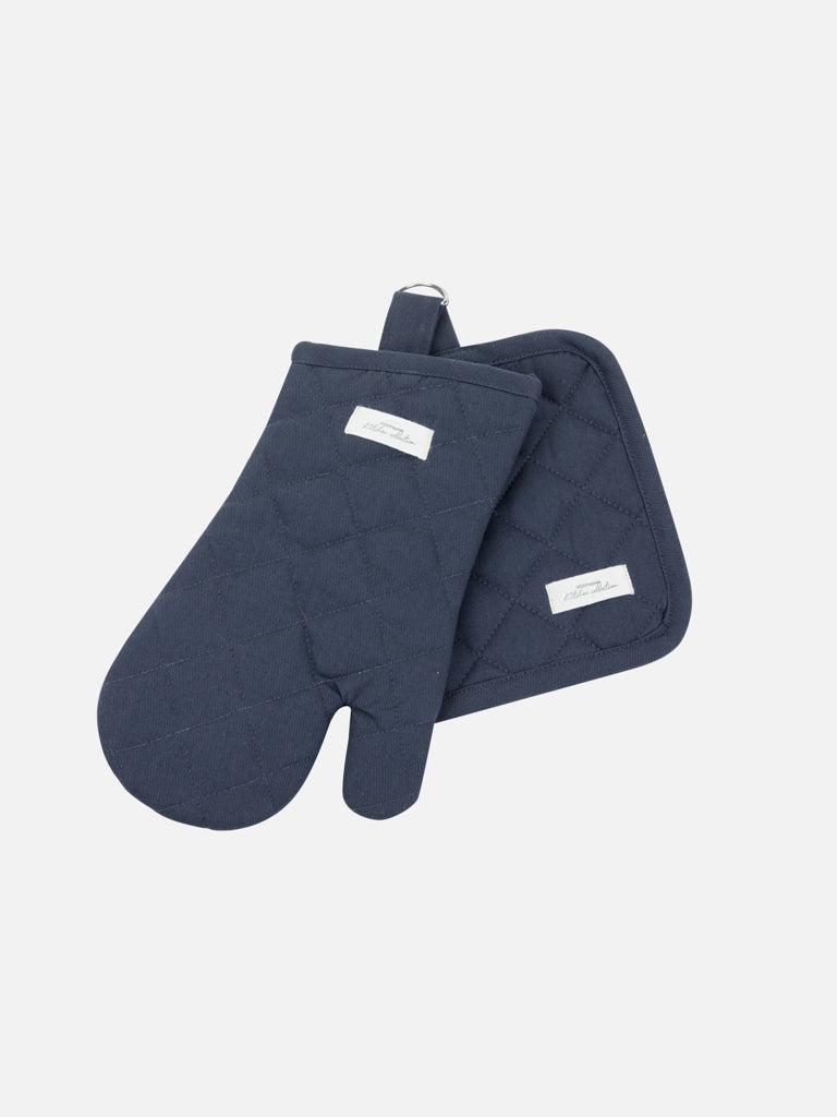 Handy oven glove & trivet set