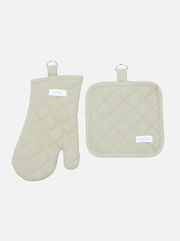 Handy oven glove & trivet set