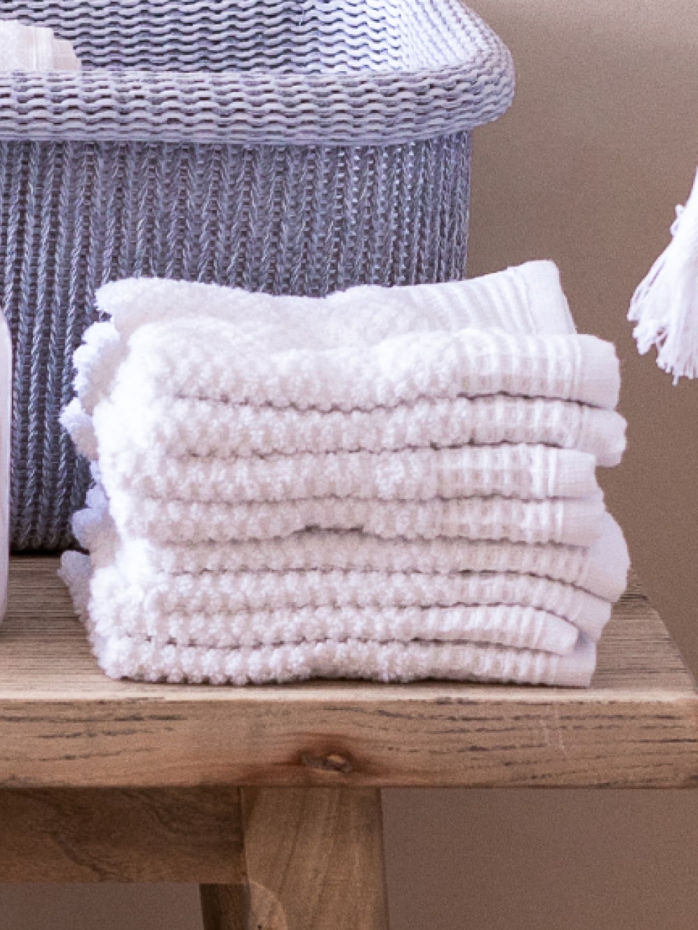 Relax Piqu Hand Towels, Set of 4