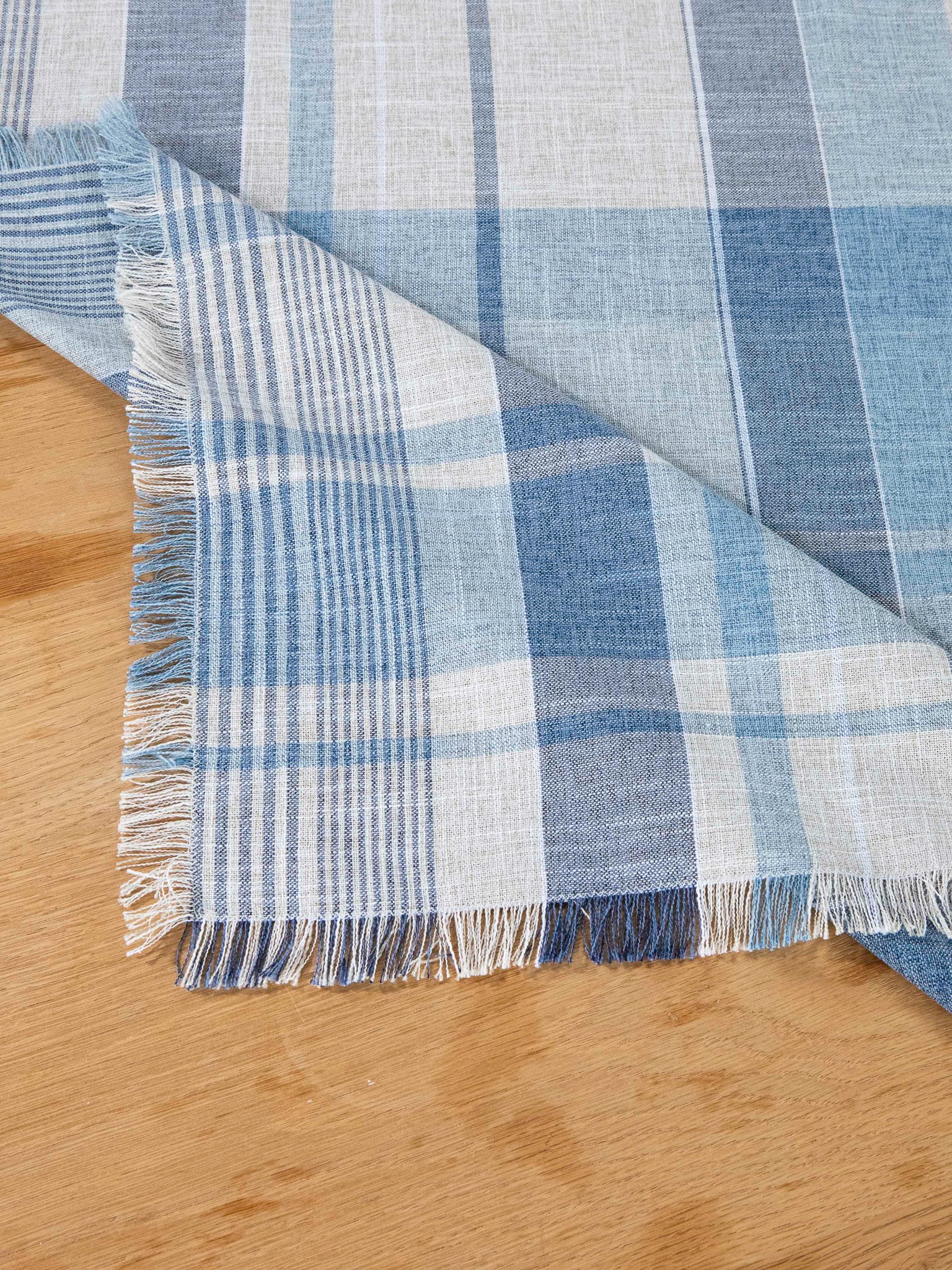 ASTRID Tablecloth