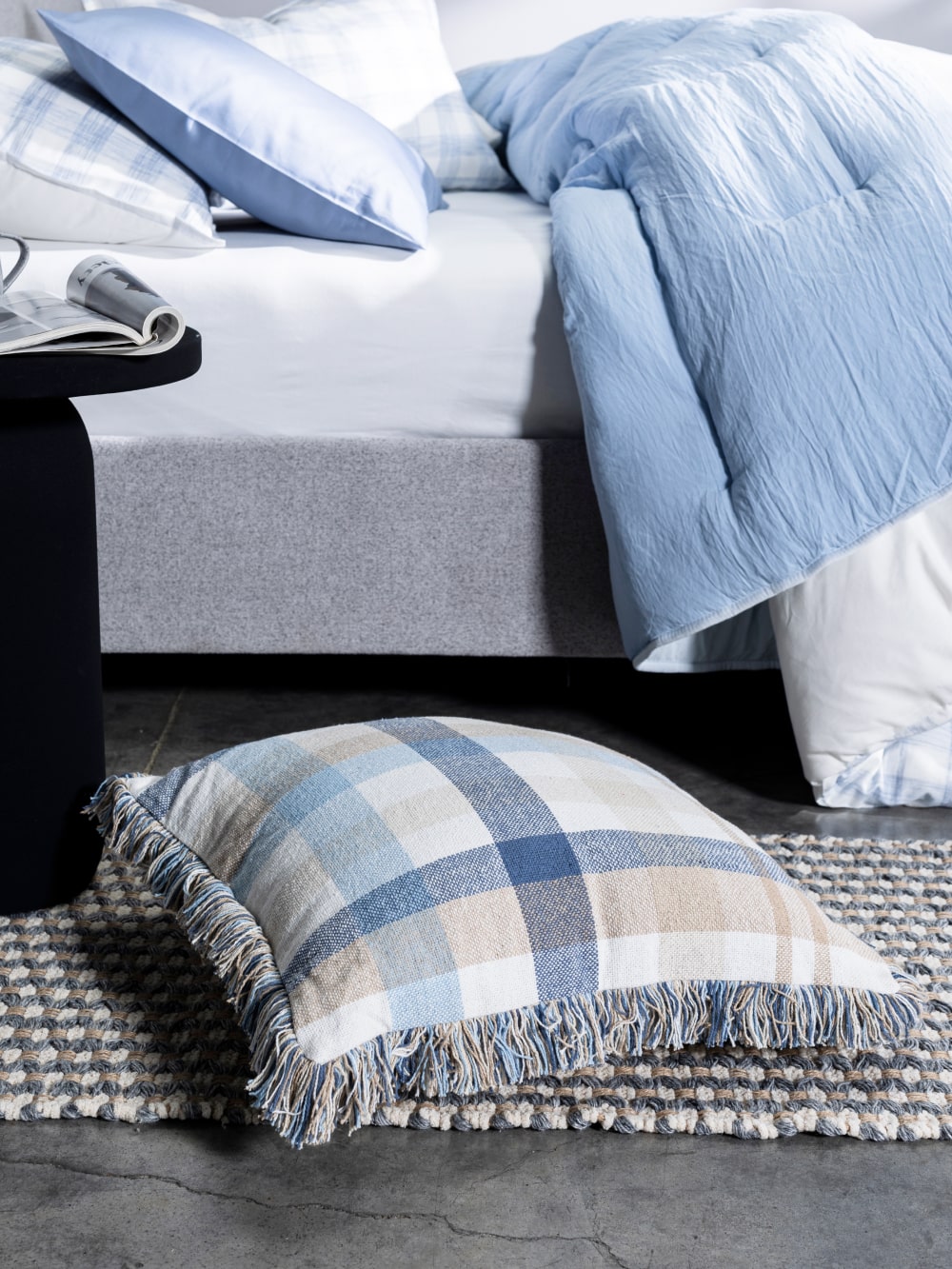 CUSHION AMIR 20X20in
