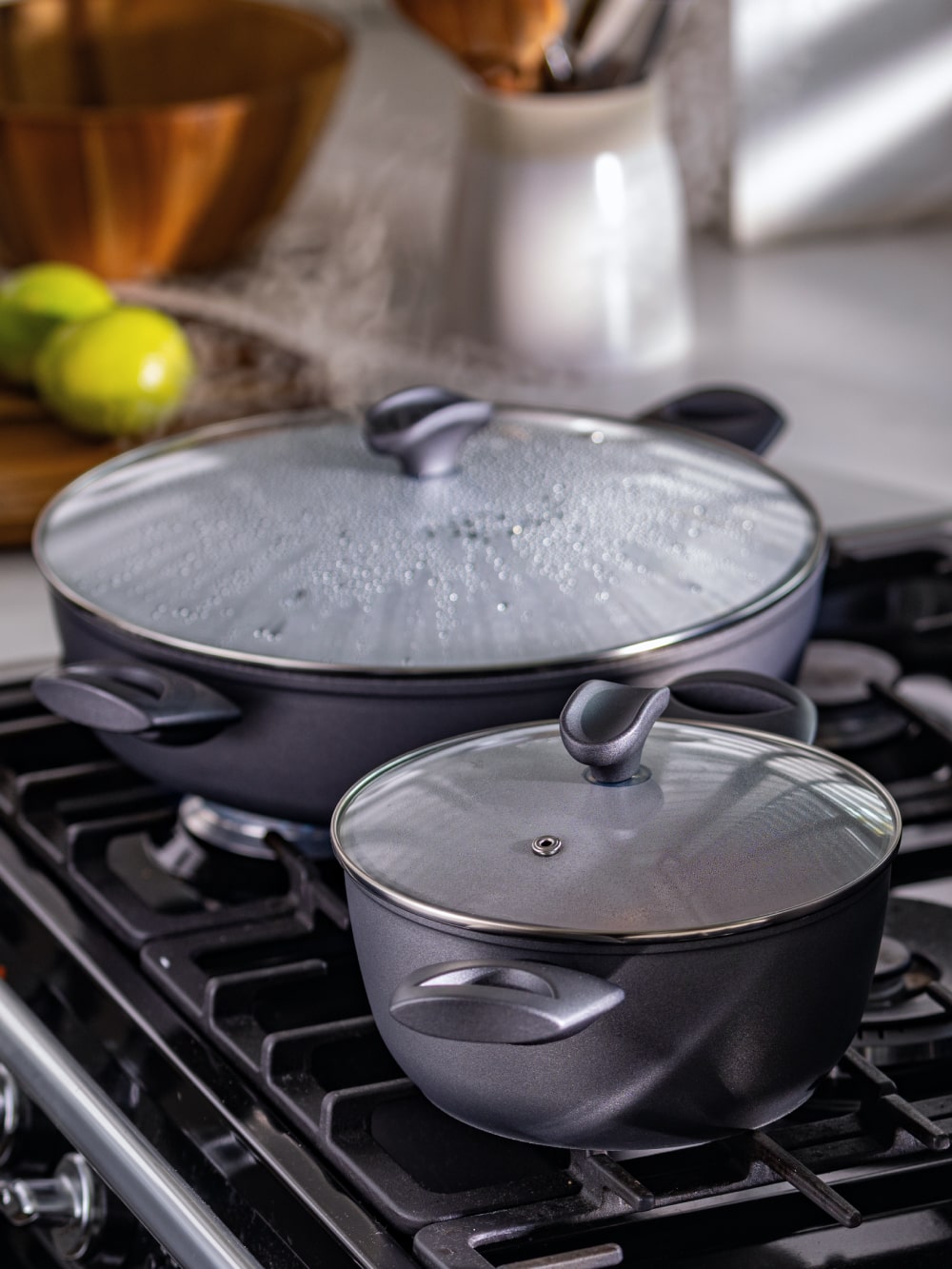 Elementi Shallow Casserole Pan 12.5" | 6 Qt | With Lid