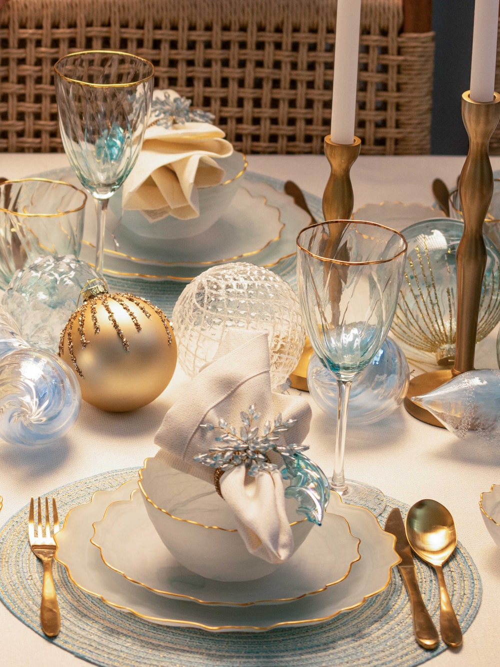 Gold glitter stripes ornament