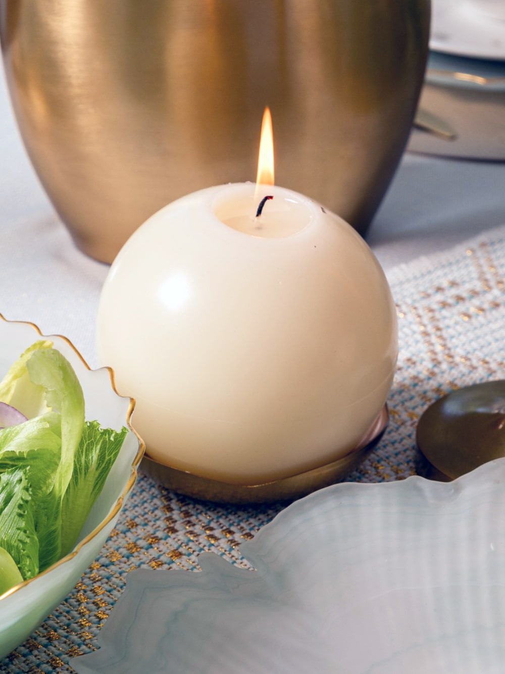 250Z BALL CANDLE