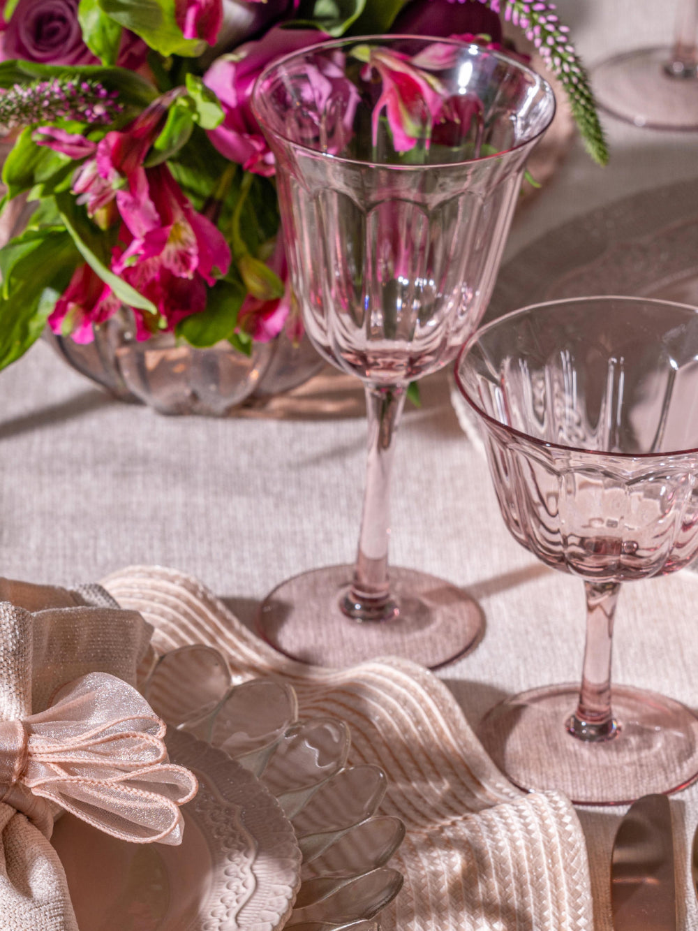 Arch Wine Glass 300 ML
