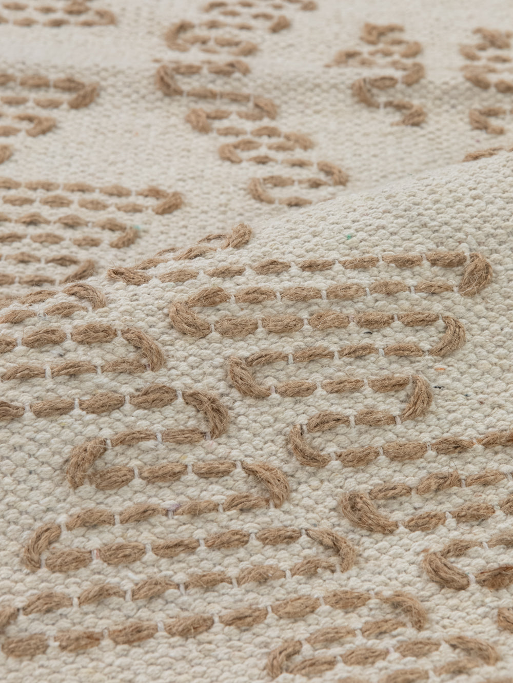 RUG NEVA 24X71in