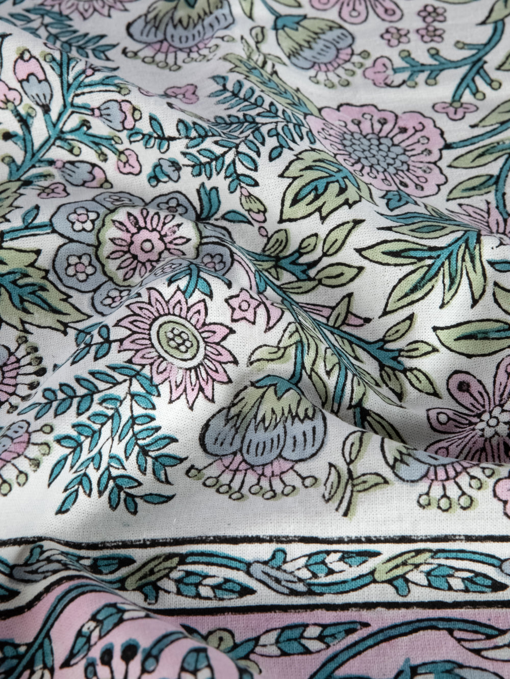 PAVO Tablecloth
