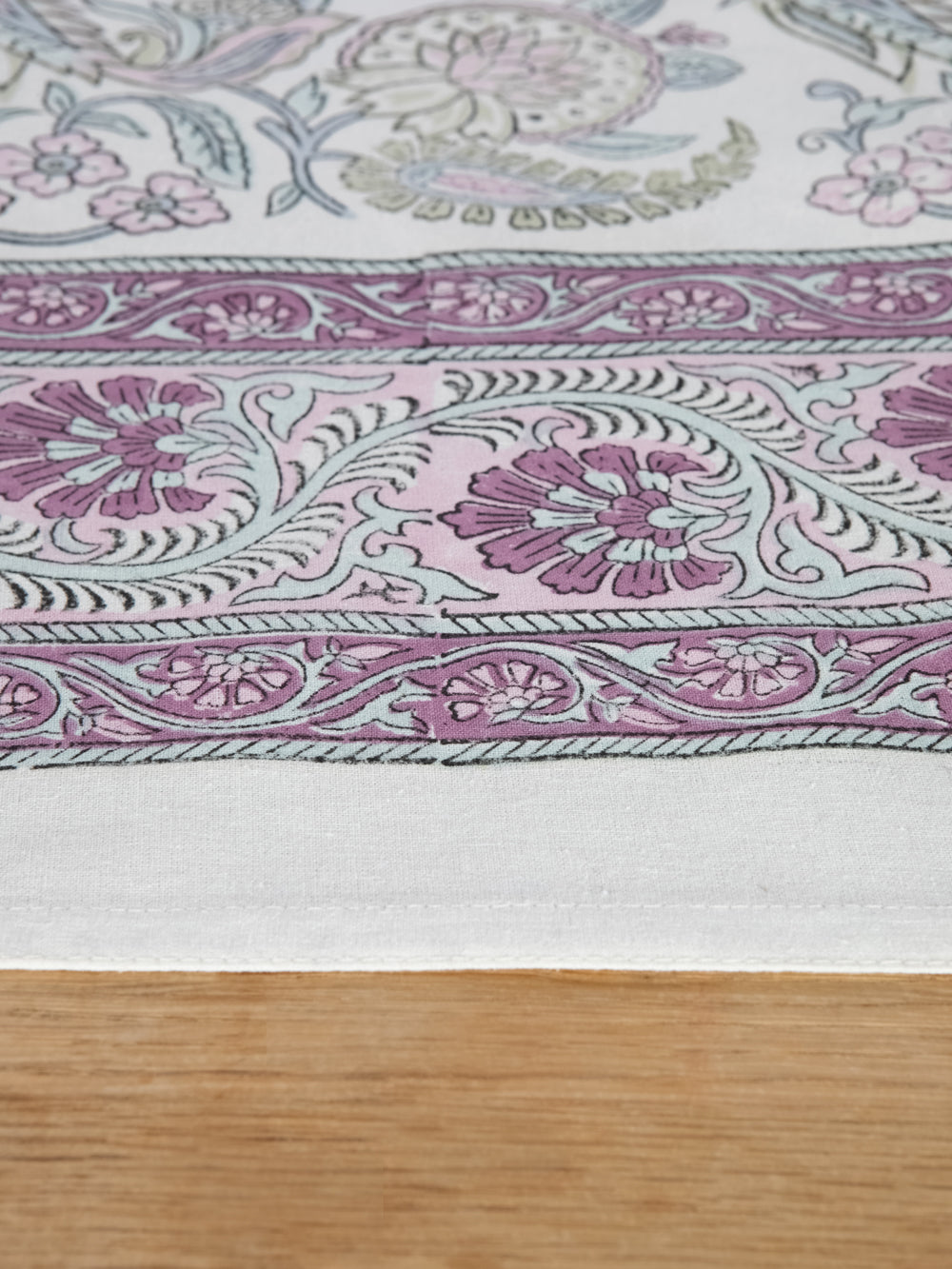 PEACOCK Tablecloth