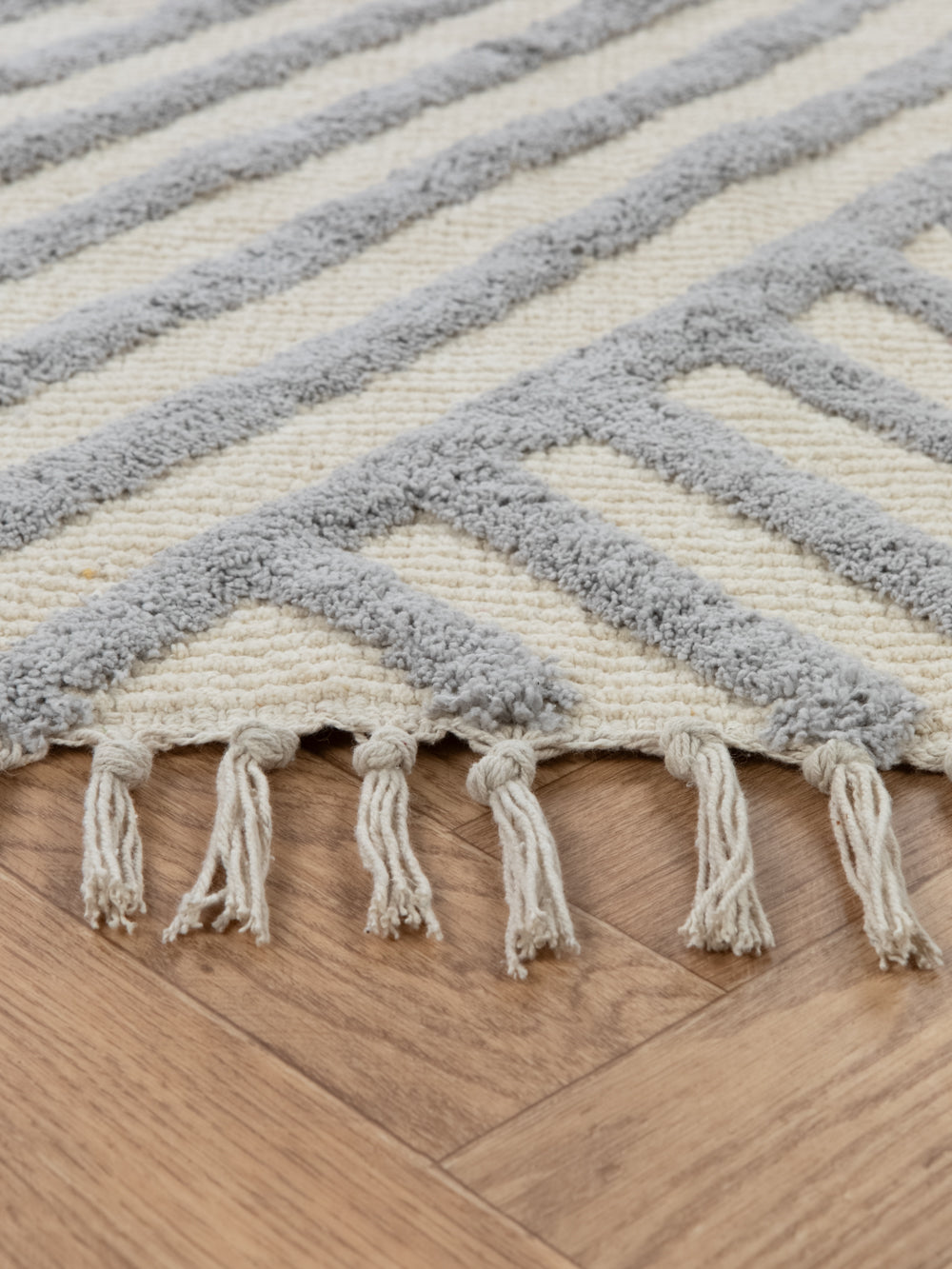 RUG BUCKY 47.5*71in