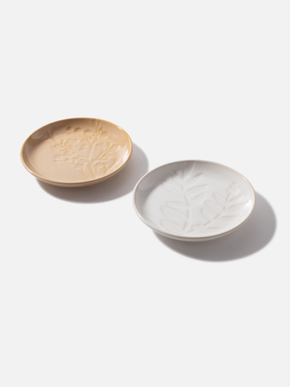 CAKE PLATE LILY 6.1in
