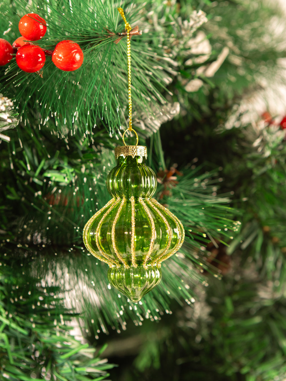 SMALL STALACTITE ORNAMENT 3IN
