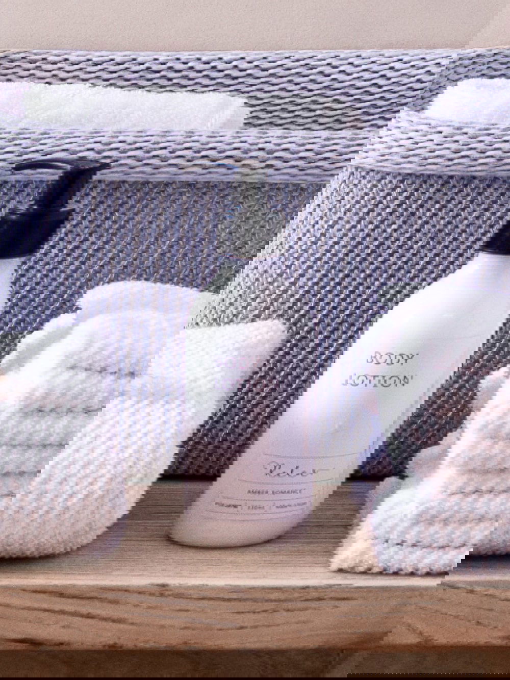 Relax Body Lotion - FOX HOME CANADA