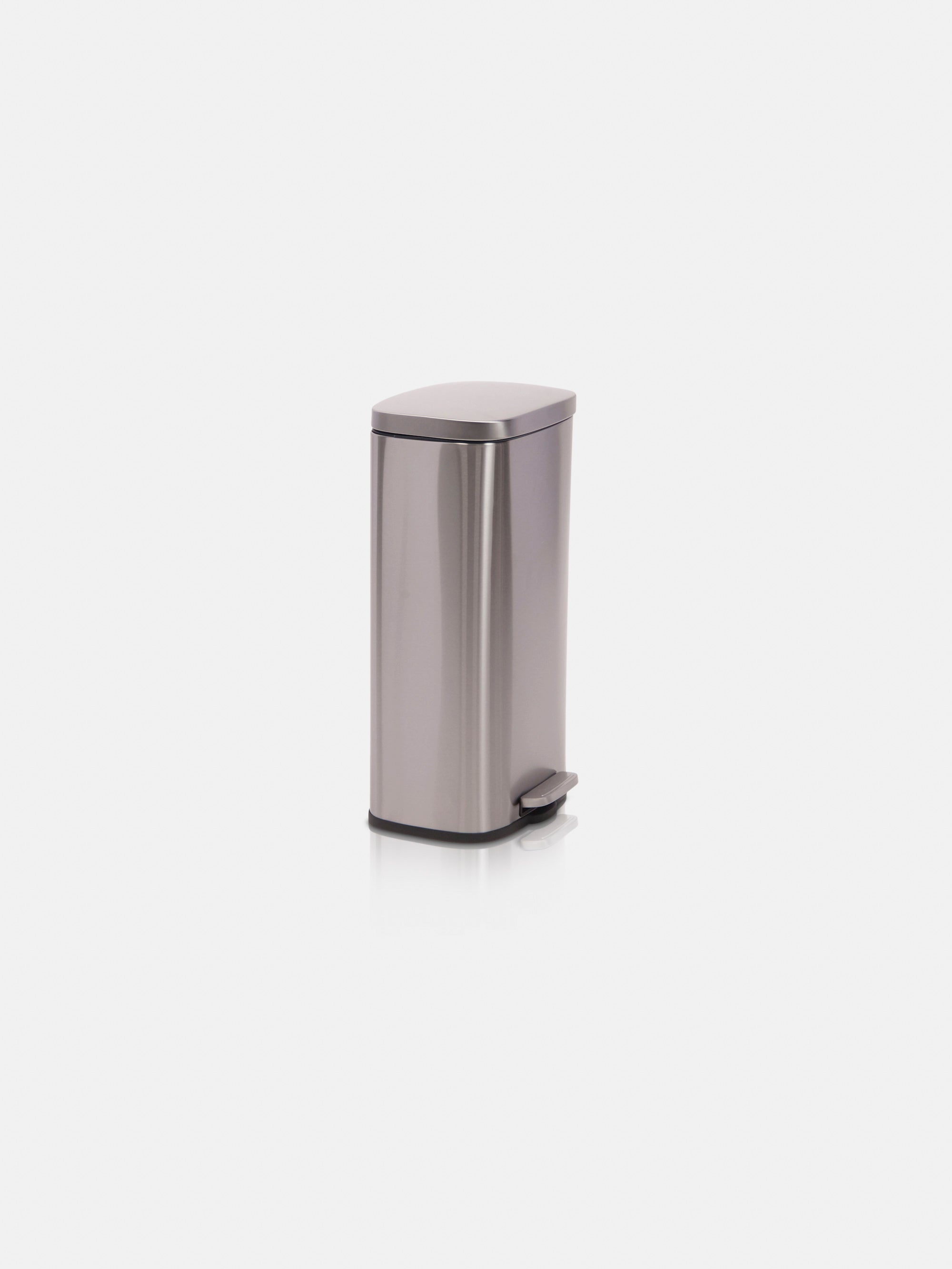 Stainless Steel Step Trash Can (30L)