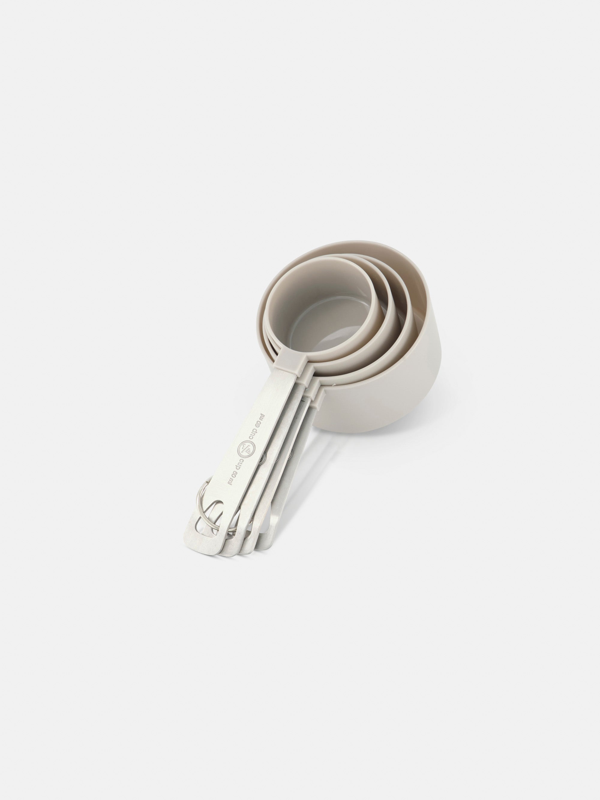 Plastic Measuring Cups, Set of 4