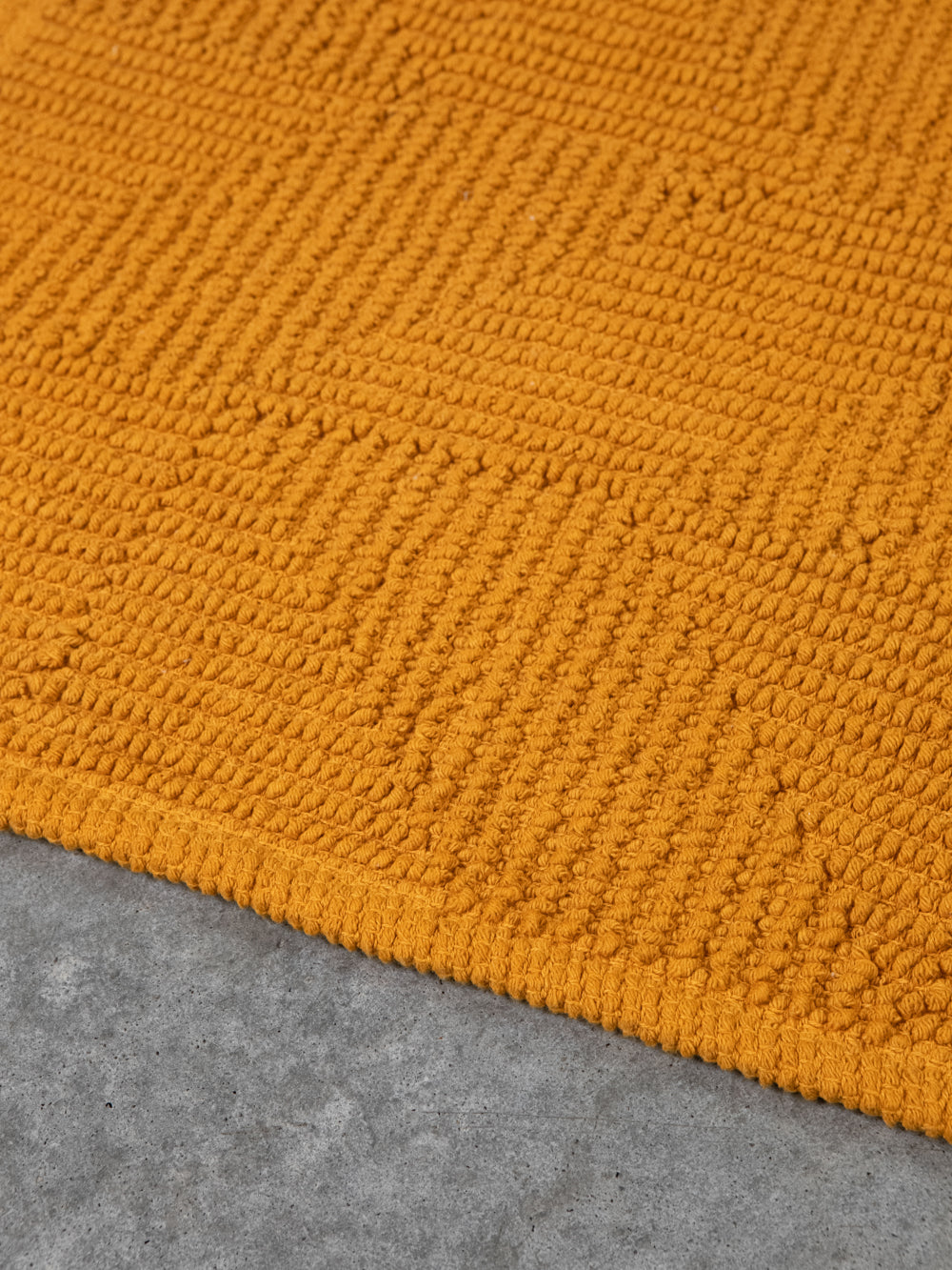 Geo Cotton Bath Mat 31.4" x 19.6" | 80 x 50 cm