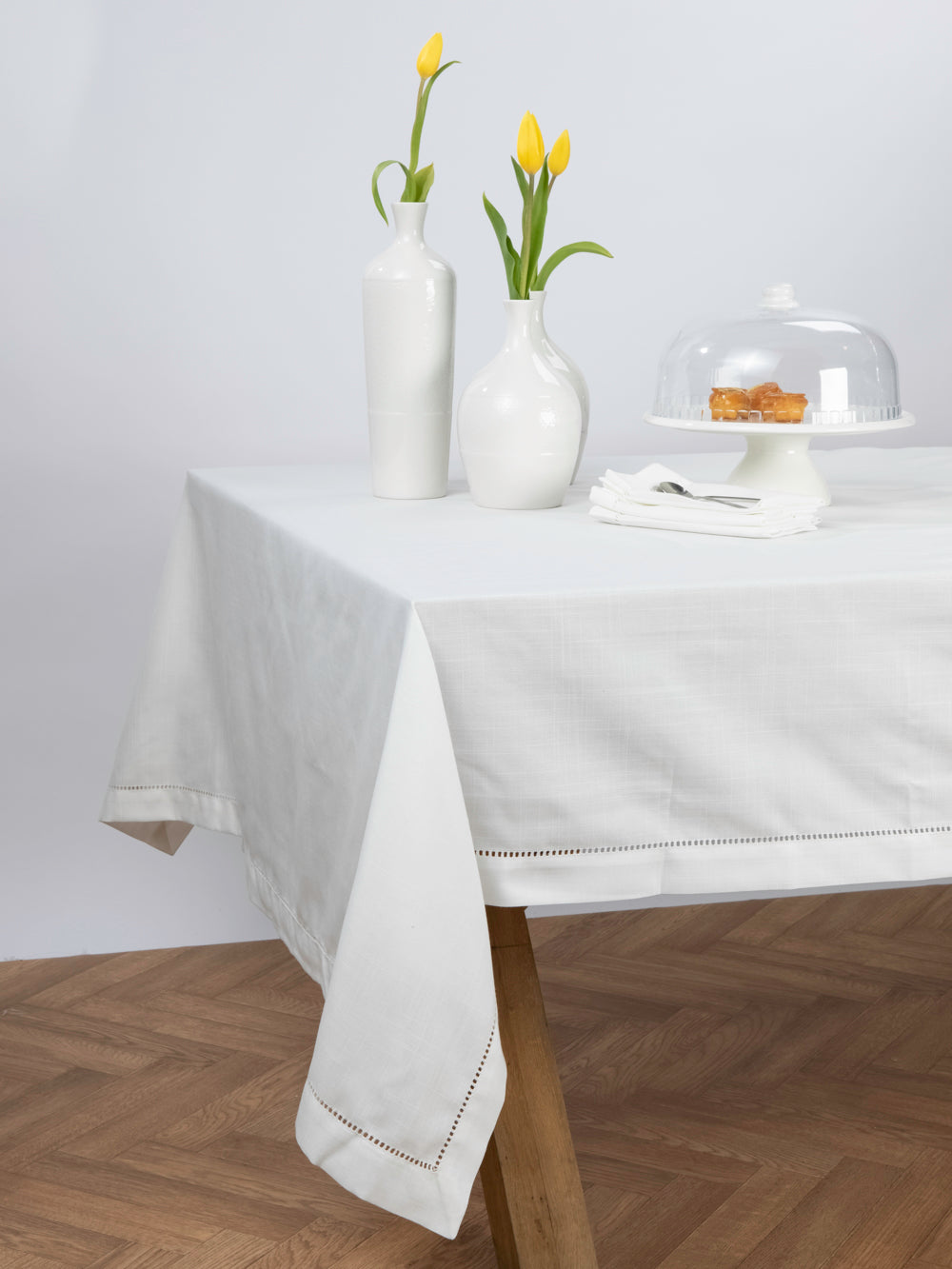 AZUR Tablecloth
