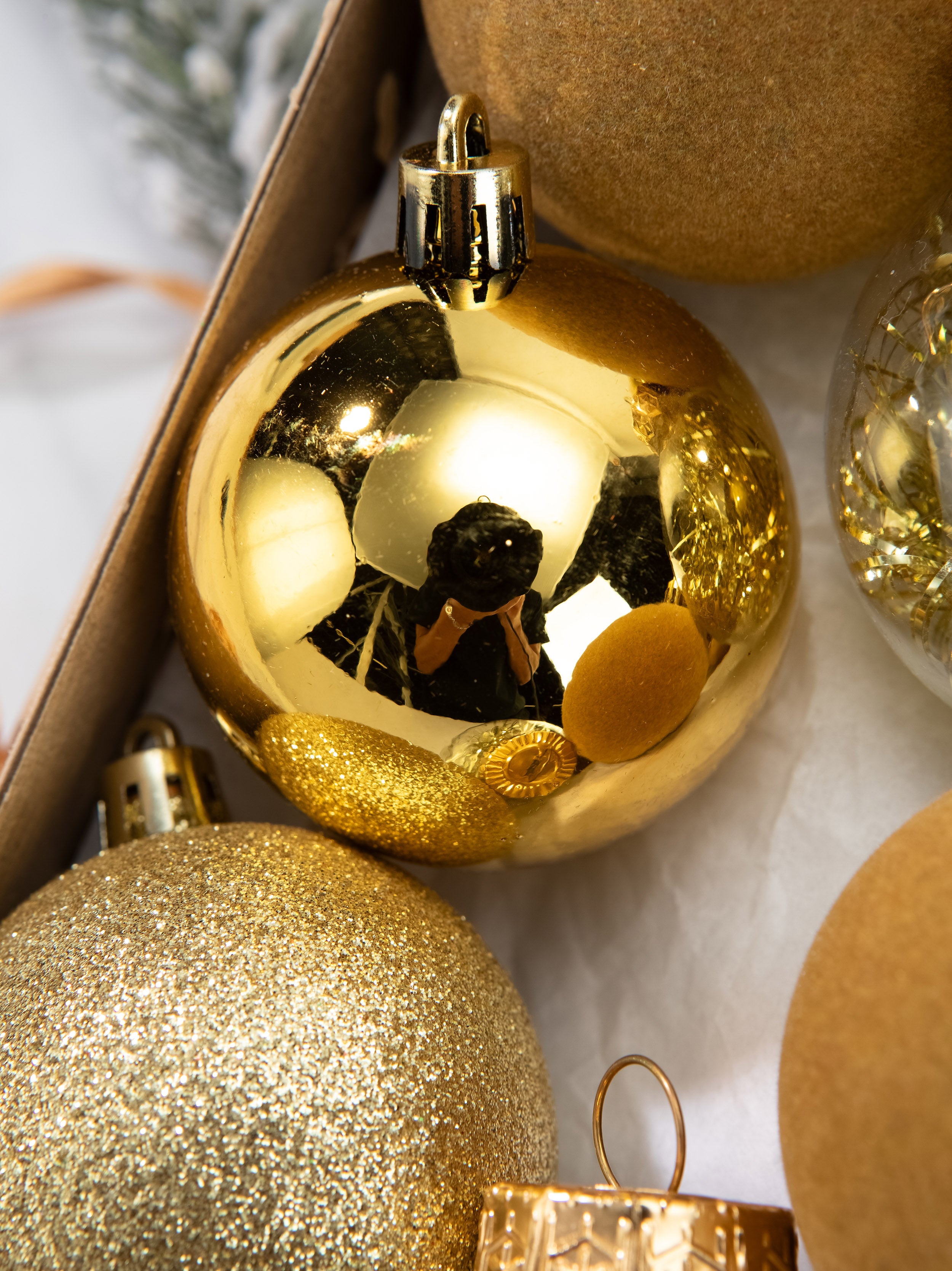 Gold Christmas ball Mixed Ornaments SET - 12 PCS