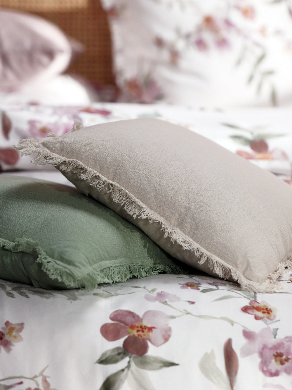 CUSHION TONN 18X18in