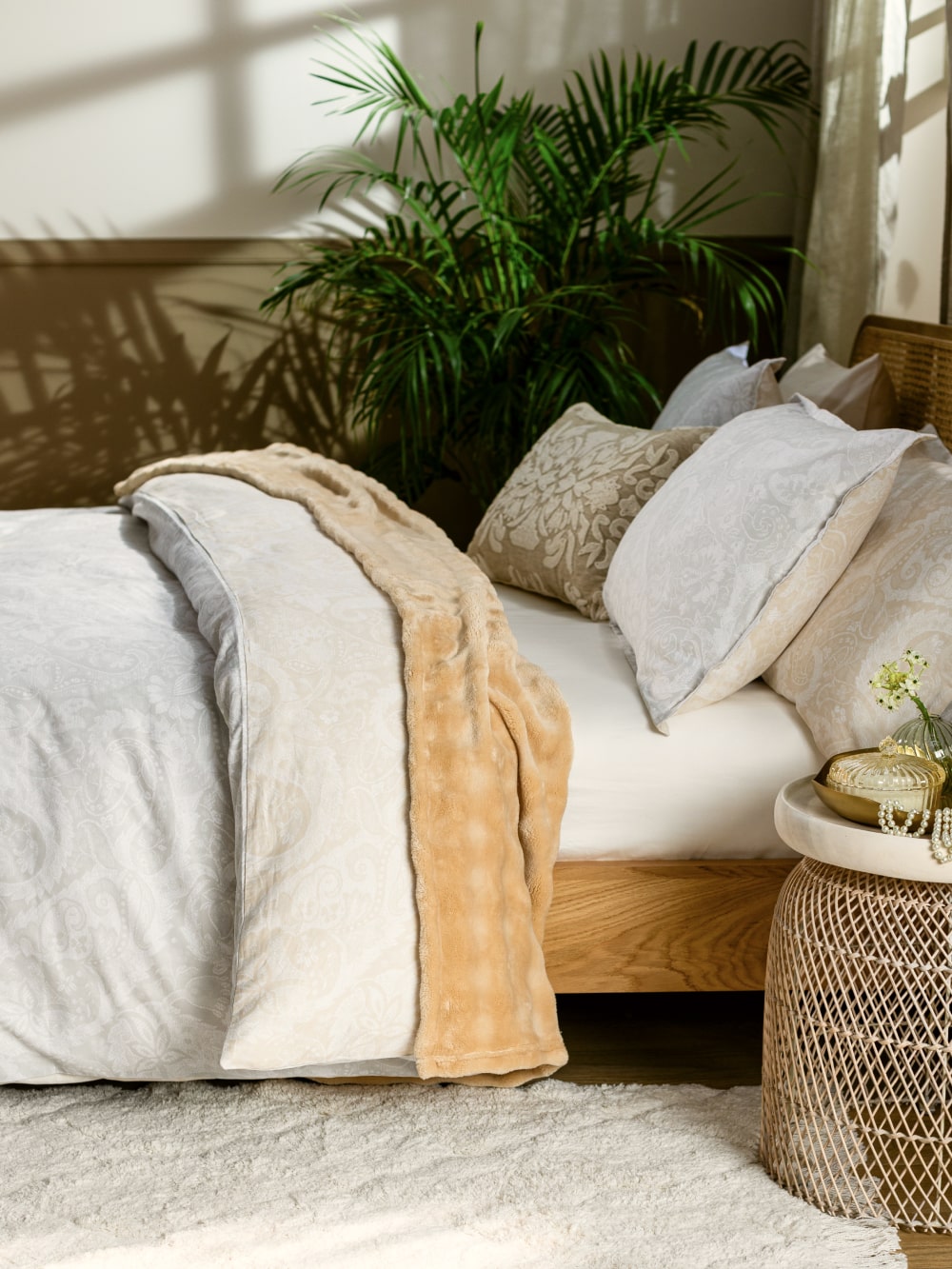 Sol Duvet Cover Set - Twin