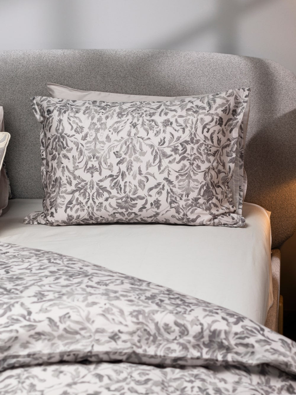 Scarlet Duvet Cover Set