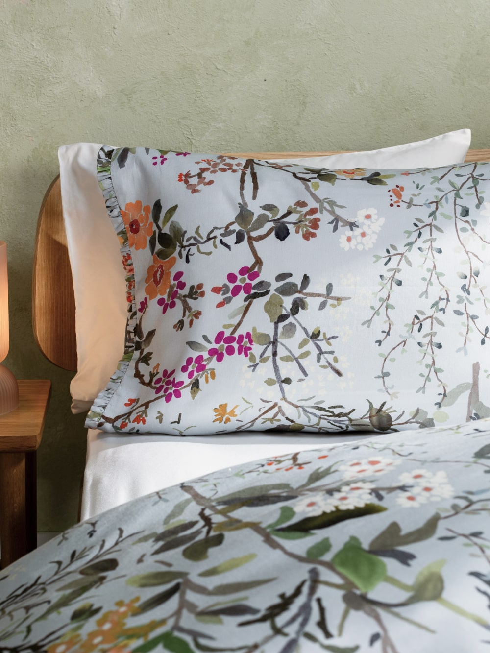 Hila Duvet Cover Set - Queen