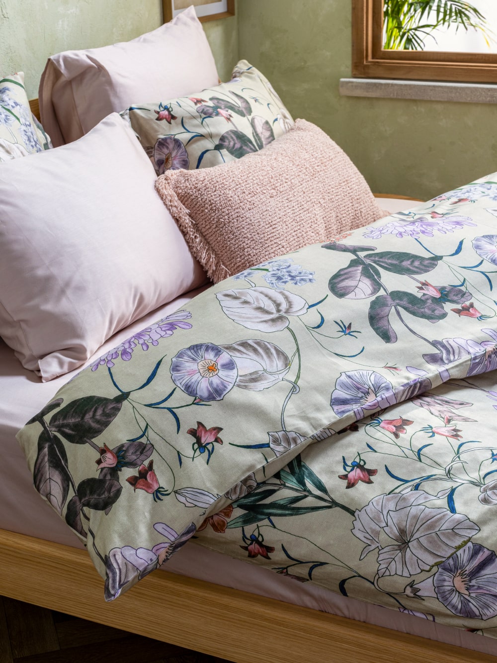 Hagar Duvet Cover Set - King