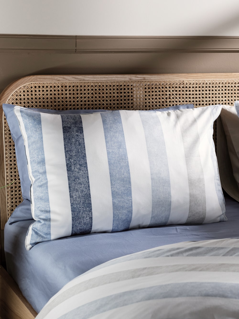 Idan Duvet Cover Set - King