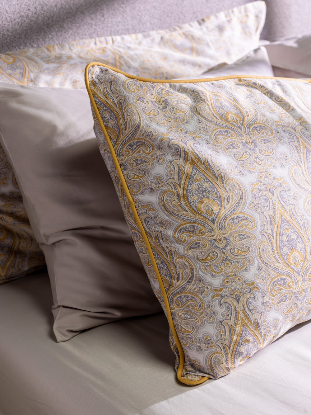 Sia Duvet Cover - Double