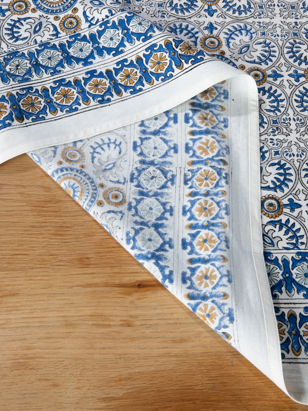 ATLAS Tablecloth