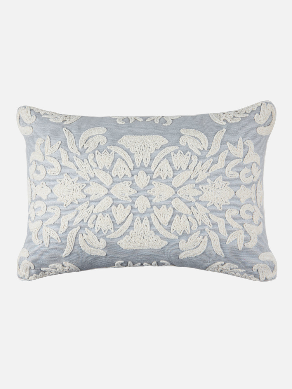 CUSHION SARI 16X24in