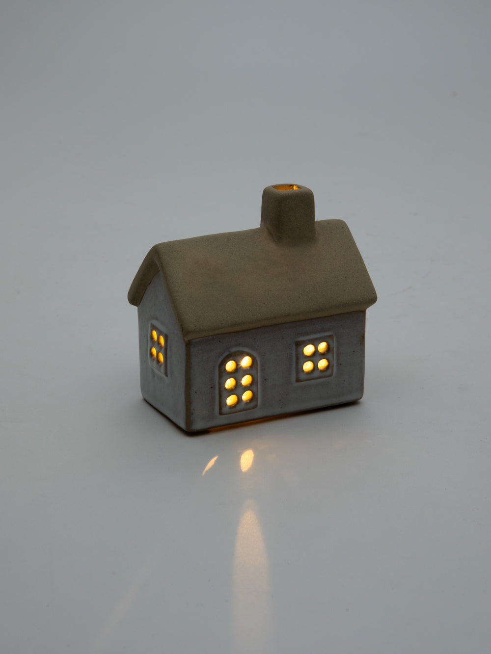 NOELLE LED HOUSE 3.54 IN