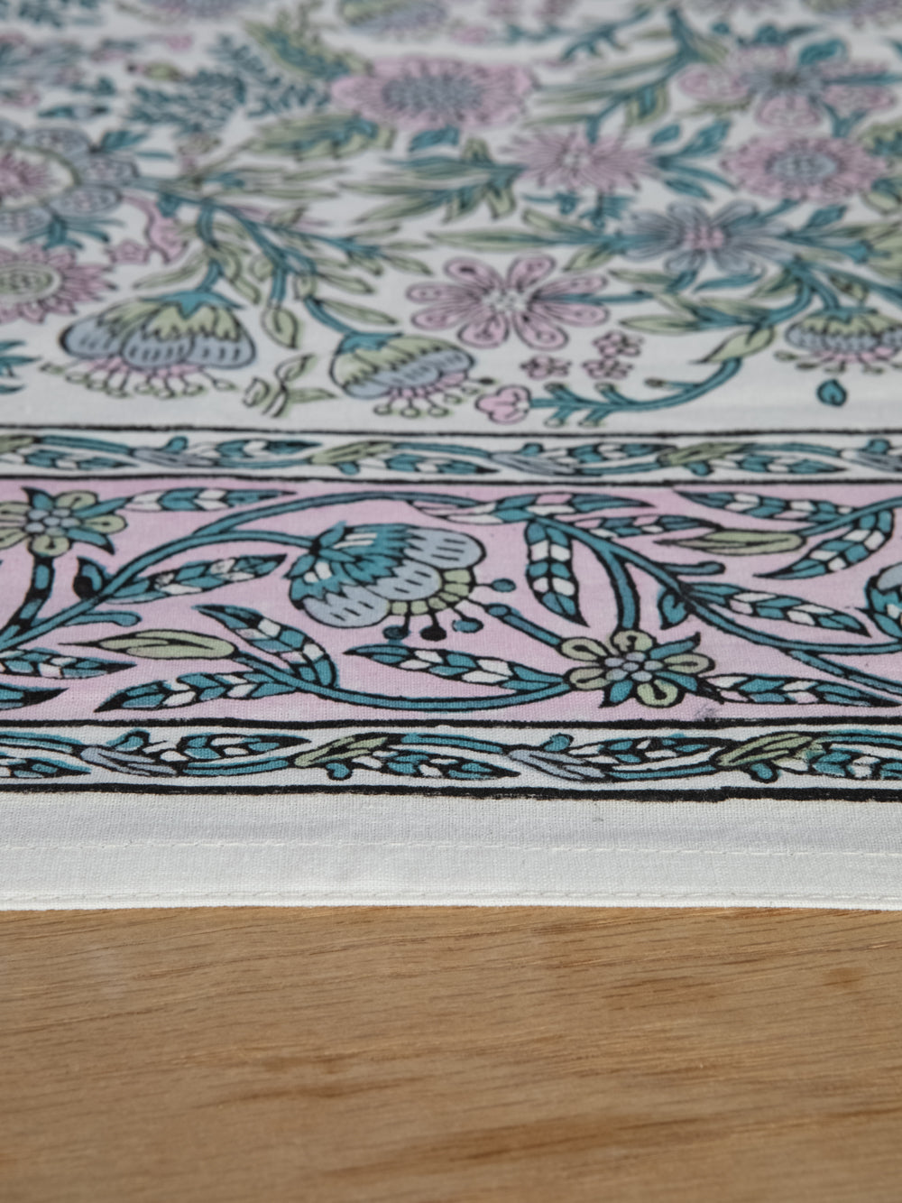 PAVO Tablecloth