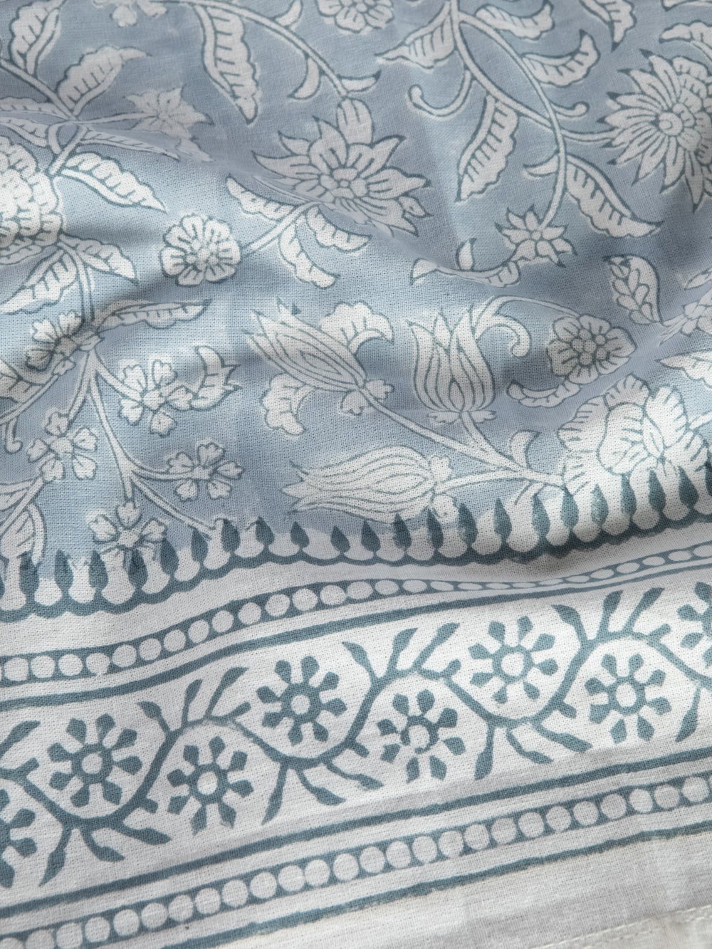 MOR Tablecloth