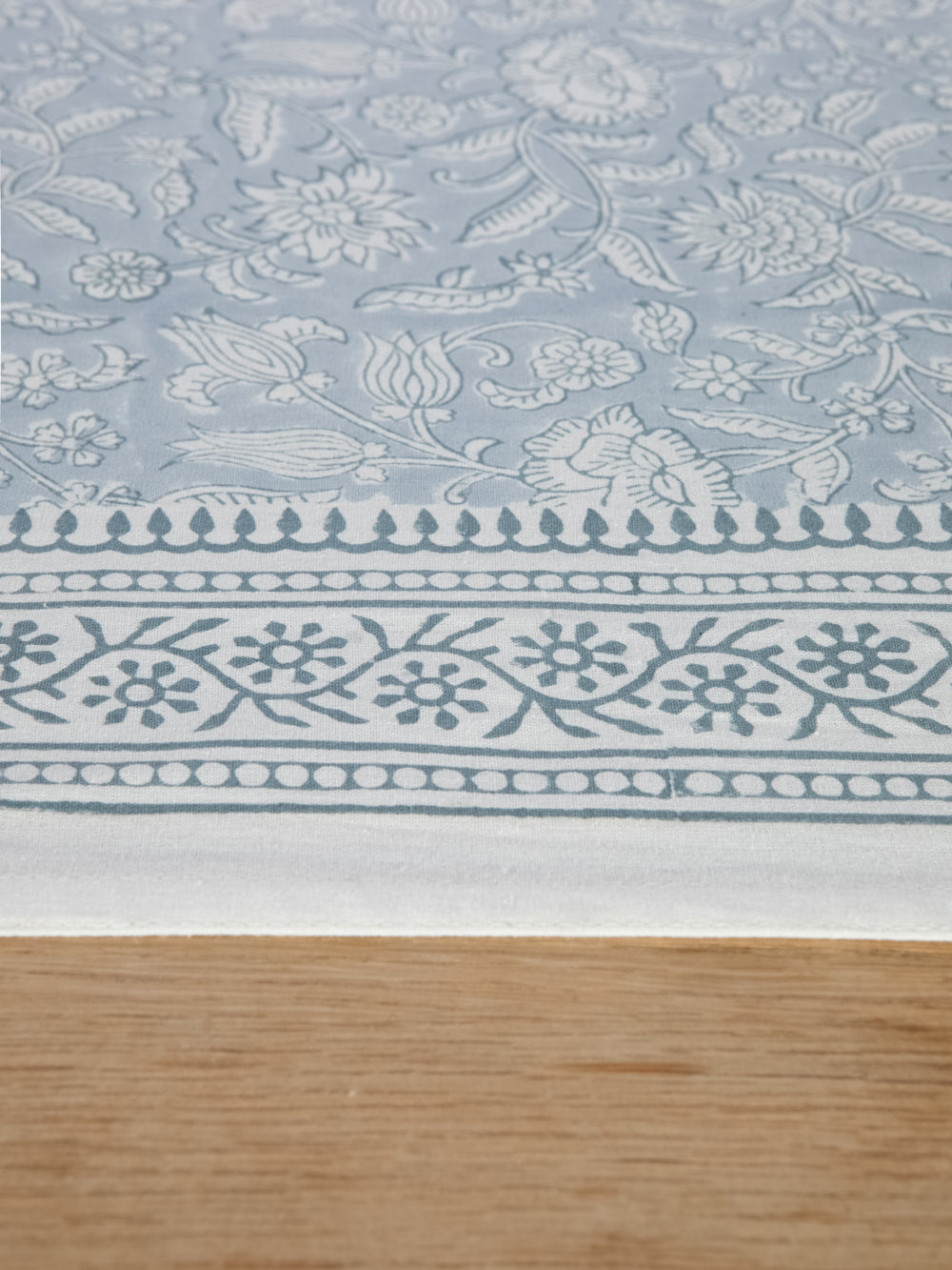MOR Tablecloth