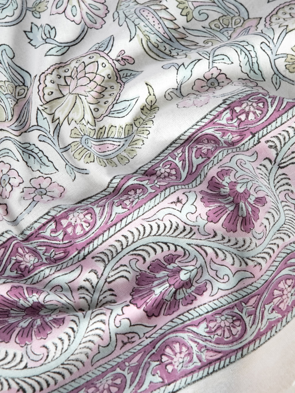 PEACOCK Tablecloth