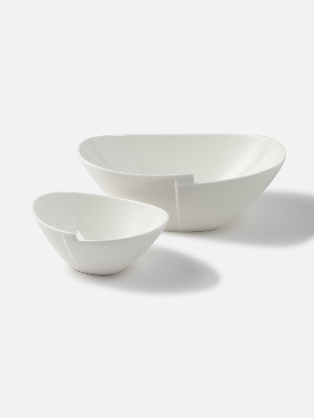 Classic White Oval Bowl 9.9X7in