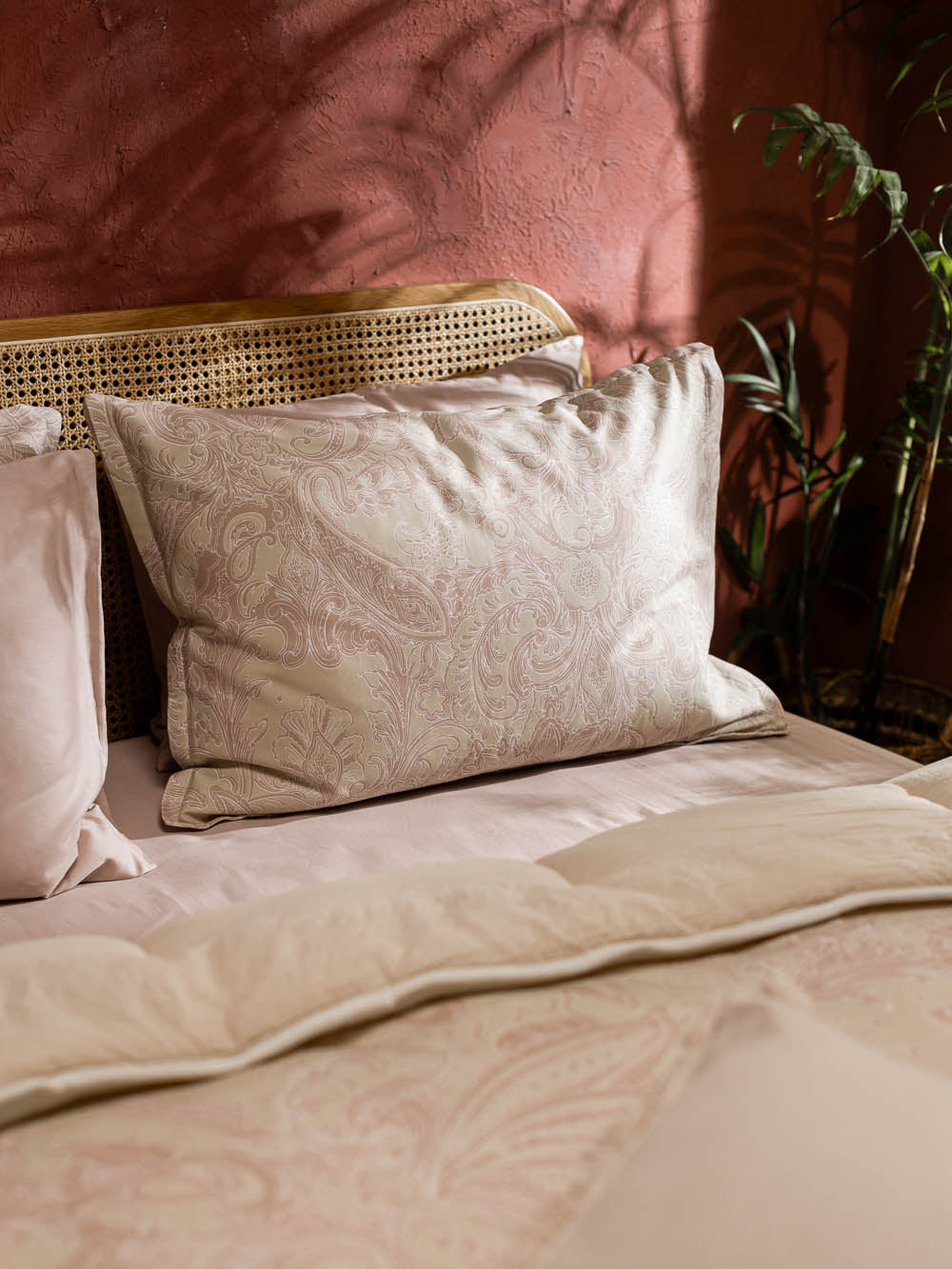 Donna Pillowcase Pair - King