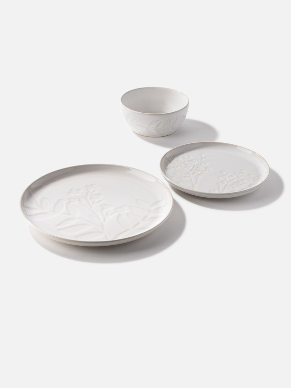 DINNER PLATE LILY 10.7in