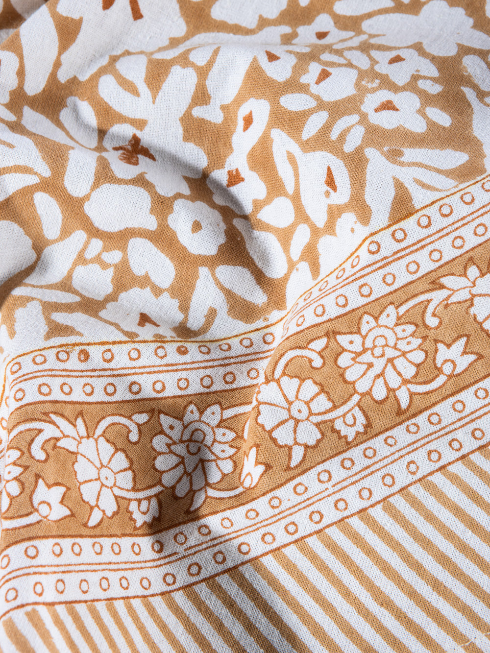 DESERT Tablecloth 71" Round