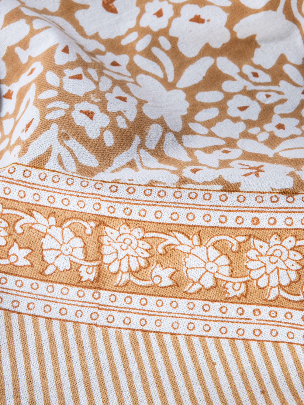 DESERT Tablecloth 71" Round