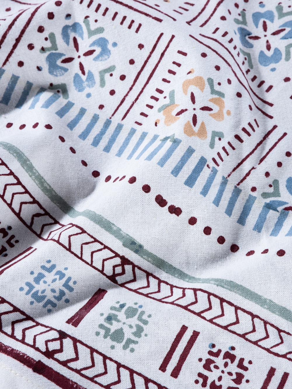 PORTO Tablecloth 71" Round