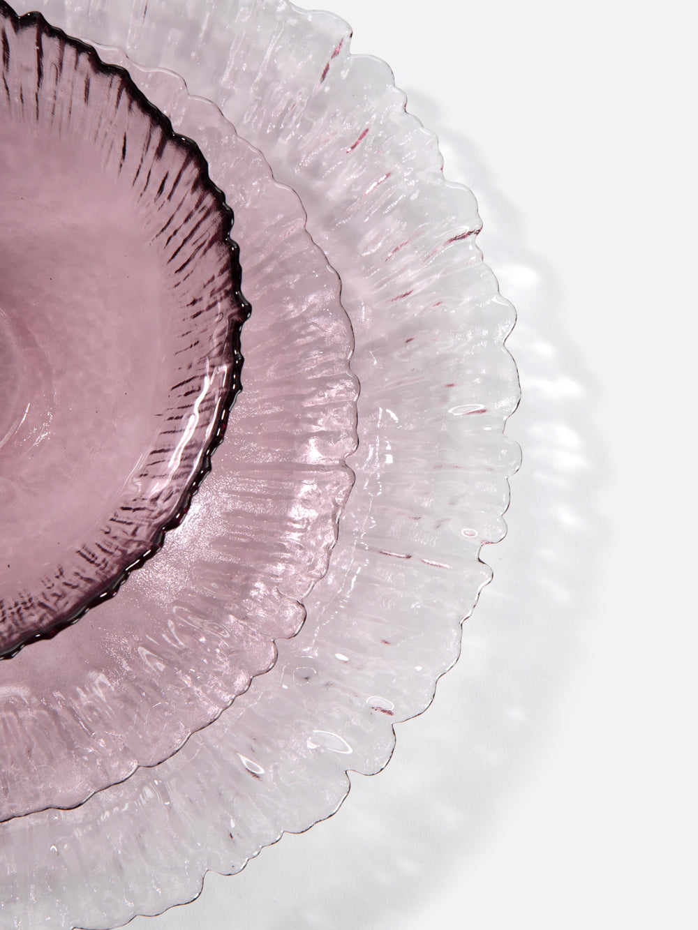 IRIS GLASS PLATE 10.6IN