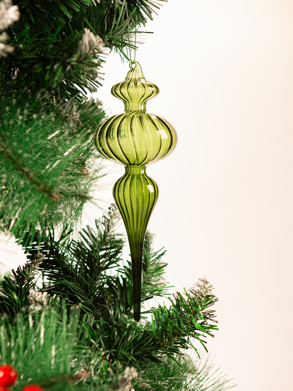 GREEN STALACTITE ORNAMENT 8IN