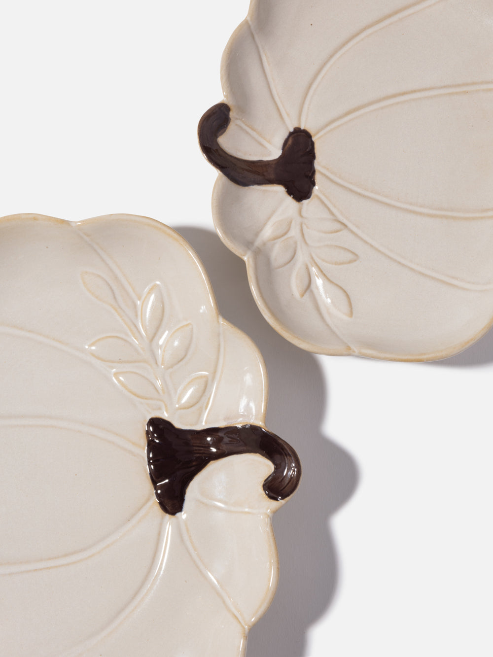 CERAMIC PUMPKIN PLATE 22.7CM