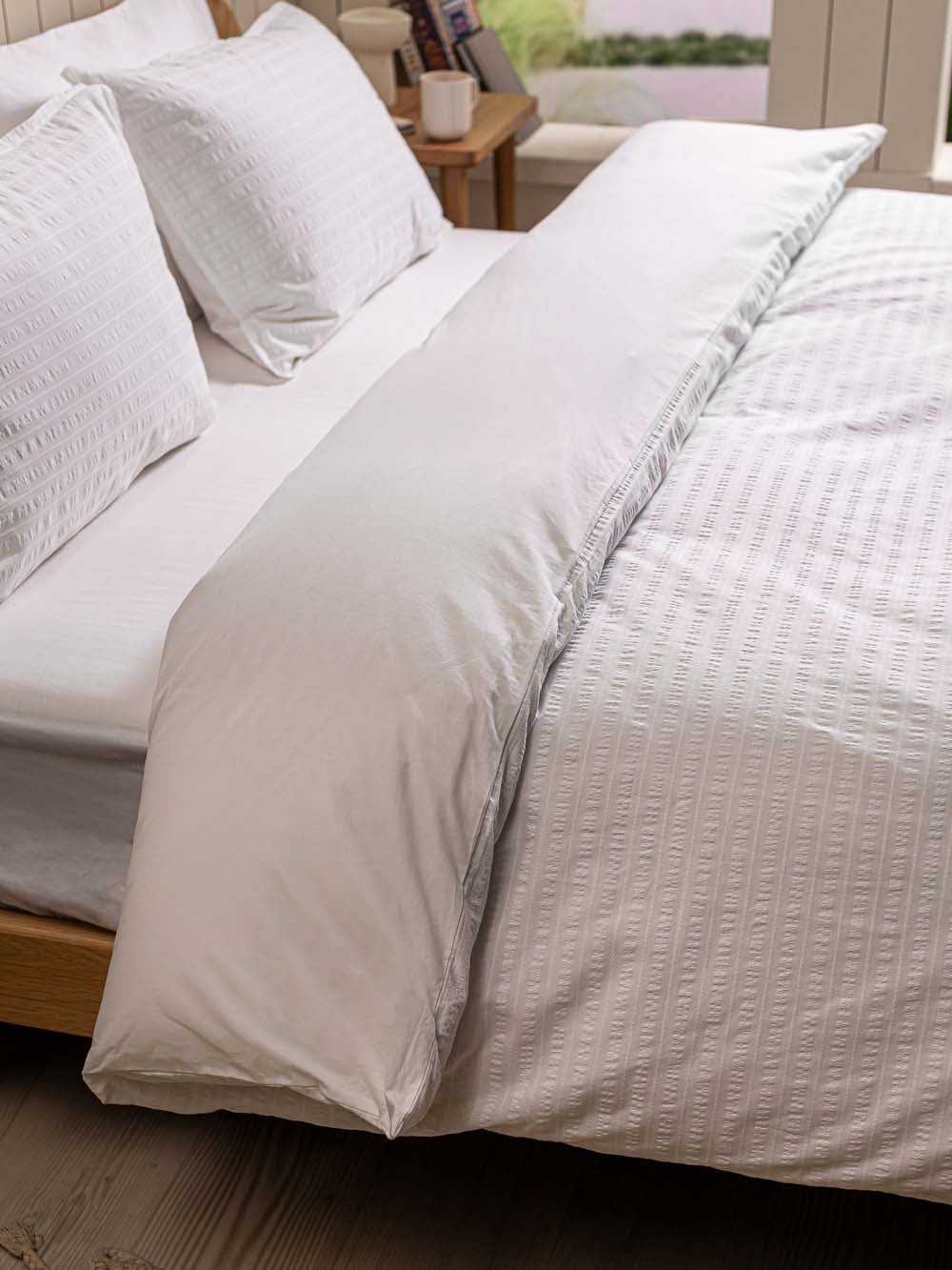 Aura Duvet Cover Set - King