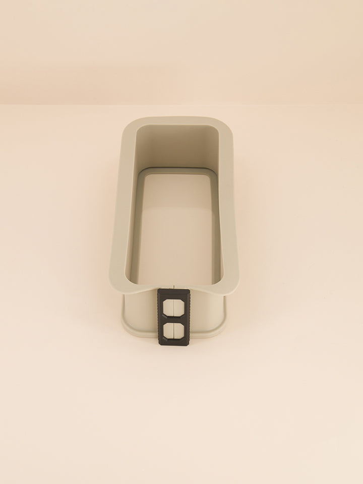 Silicone Baking Pan with Glass Base - FOX HOME CANADA