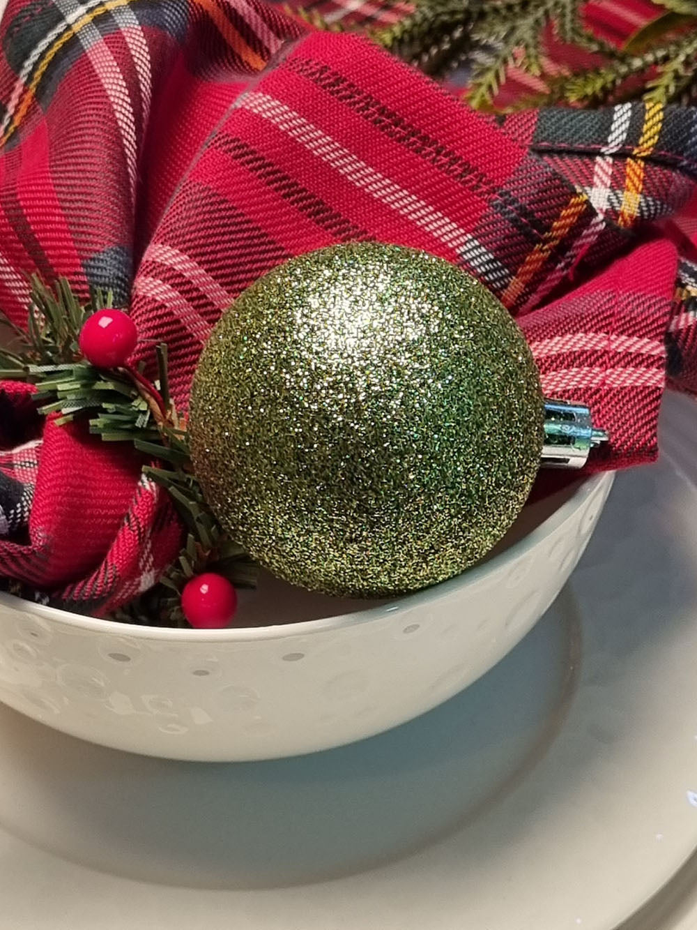 Green Christmas ball Mixed Ornaments SET - 12 PCS