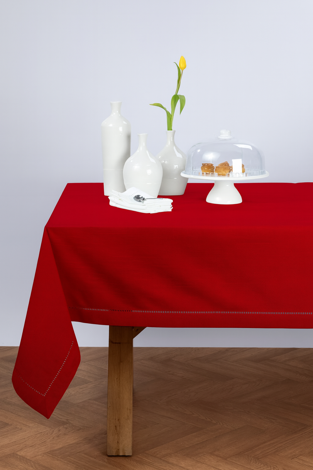RED AZUR Tablecloth