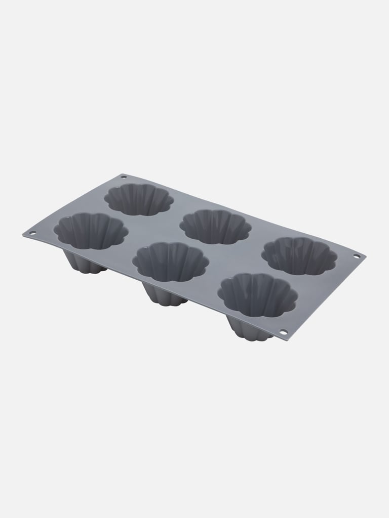 Flower Shaped Silicone Muffin Pan